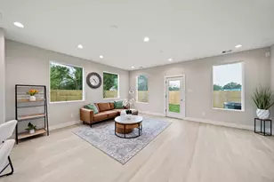 8672 Easthaven Blvd, Houston, TX 77075 - Photo 32