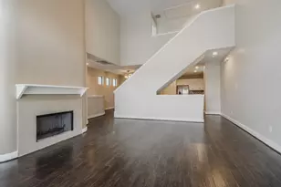 8632 Meadowcroft Dr, Houston, TX 77063 - Photo 4
