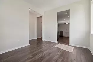 15818 Berry Hl Dr, Conroe, TX 77303 - Photo 4