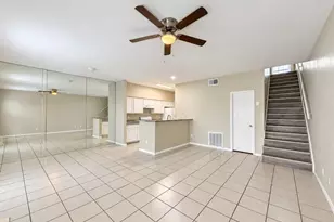 7352 Regency Square Ct, Houston, TX 77036 - Photo 2