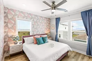 23114 Miramar Circle, Galveston, TX 77554 - Photo 10