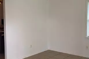4410 Nicoini St, Dickinson, TX 77539 - Photo 4
