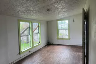 5745 Newport St, Houston, TX 77023 - Photo 20