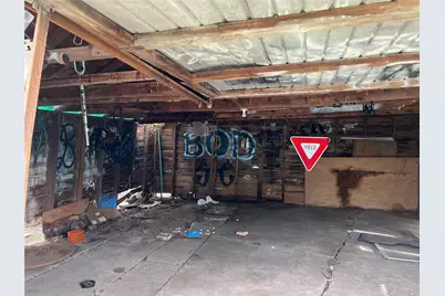 5745 Newport Street, Houston, TX 77023 - Photo 10