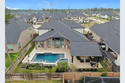 1067 Lakemont Bend Lane, Pinehurst, TX 77362 - Photo 2