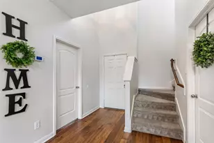 1315 Wallflower Ave, Baytown, TX 77521 - Photo 10