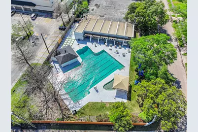 7819 Fairdale Lane, Houston, TX 77063 - Photo 34
