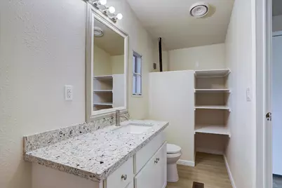 5806 South Highway 35, Alvin, TX 77511 - Photo 16
