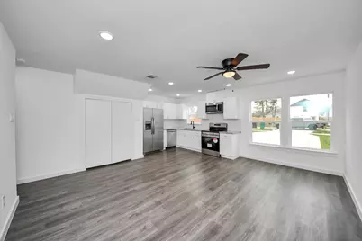 8213 Richland Drive #A, Houston, TX 77028 - Photo 8