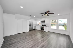 8213 Richland Dr, Houston, TX 77028 - Photo 8