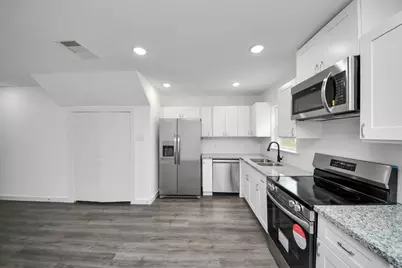 8213 Richland Drive #A, Houston, TX 77028 - Photo 12