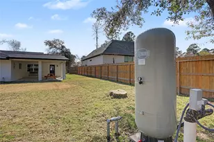 1719 Eastvale Dr, Spring, TX 77386 - Photo 30