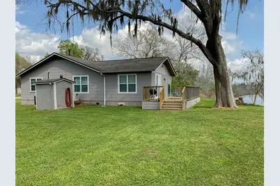751 County Road 703, West Columbia, TX 77486 - Photo 20