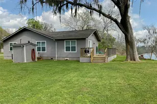751 County Rd 703, West Columbia, TX 77486 - Photo 20