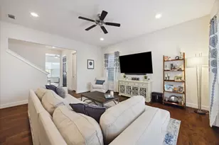 8806 Hollister Pine Ct, Houston, TX 77080 - Photo 6