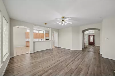 5807 Bayberry Way, Sugar Land, TX 77479 - Photo 12