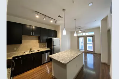 2700 Brazos Street #4221, Houston, TX 77006 - Photo 1