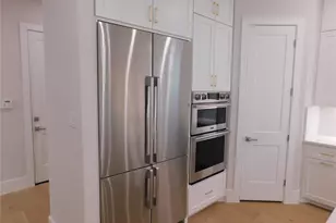 902 Knox St, Houston, TX 77007 - Photo 12