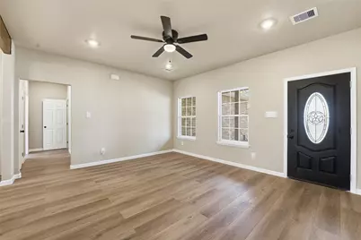 815 Magnolia Avenue, Crosby, TX 77532 - Photo 4