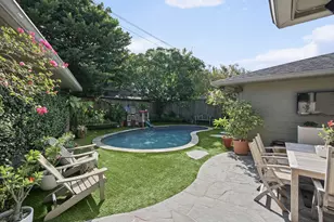 2415 Briarmead Dr, Houston, TX 77057 - Photo 44