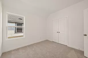 9031 La Pau Ln, Houston, TX 77051 - Photo 16