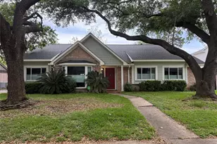 1010 Candlelight Ln, Houston, TX 77018 - Photo 4