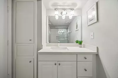 3944 W Alabama Street #12, Houston, TX 77027 - Photo 10