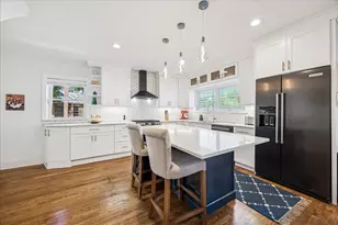 825 Merrill St, Houston, TX 77009 - Photo 2