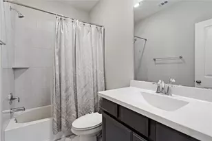 8715 Axlewood Ln., Houston, TX 77055 - Photo 20