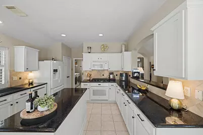 18043 Landing Brook Drive, Atascocita, TX 77346 - Photo 22