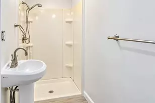 1805 Bayou Homes Dr, Galveston, TX 77551 - Photo 10