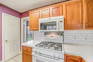 11610 Oak Lake Park Dr, Sugar Land, TX 77498 - Photo 14