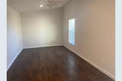 12115 Segrest Drive, Houston, TX 77047 - Photo 10