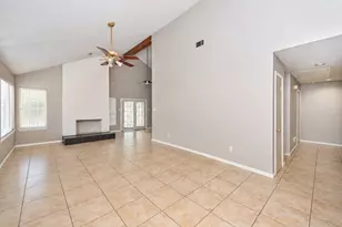 9319 Belle Park Dr, Houston, TX 77099 - Photo 4