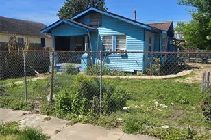 302 S 72nd St, Houston, TX 77011 - Photo 4