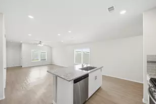 21218 Yew Ln, Houston, TX 77073 - Photo 4