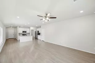 21218 Yew Ln, Houston, TX 77073 - Photo 8