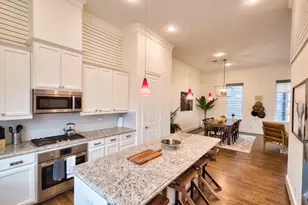 1203 E 28th St, Houston, TX 77009 - Photo 10