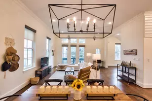 1203 E 28th St, Houston, TX 77009 - Photo 8