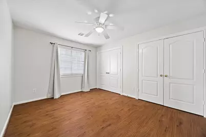 1502 Lakeside Enclave Drive, Houston, TX 77077 - Photo 12