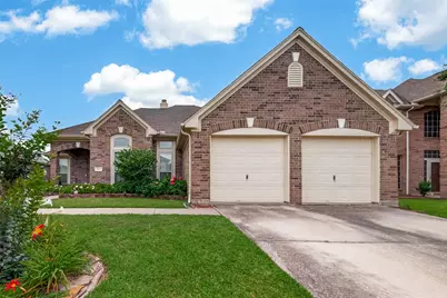 1707 Country Club Cove Drive, Baytown, TX 77521 - Photo 1