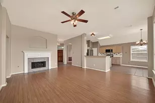1707 Country Club Cove Dr, Baytown, TX 77521 - Photo 14