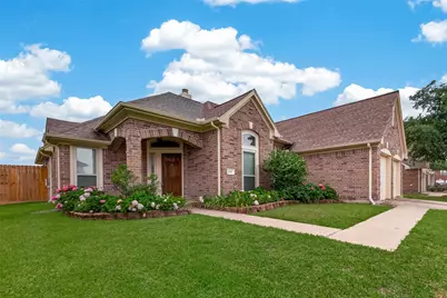 1707 Country Club Cove Drive, Baytown, TX 77521 - Photo 2