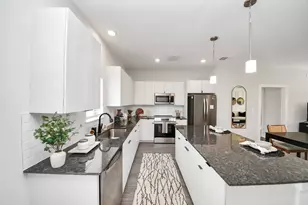 7711 Longmire Rd, Conroe, TX 77304 - Photo 18