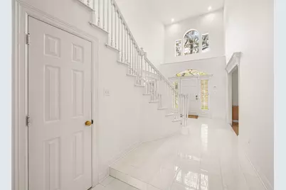 15914 S Barkers Landing Road, Houston, TX 77079 - Photo 4