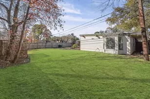 9107 Timberside Dr, Houston, TX 77025 - Photo 30