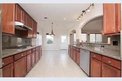 7838 Autumn Hollow Lane, Houston, TX 77041 - Photo 10