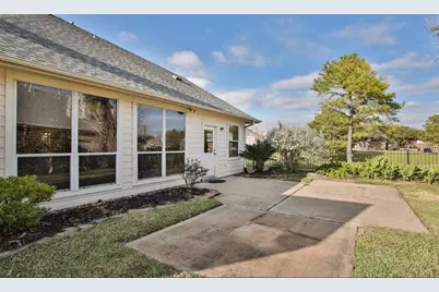 7838 Autumn Hollow Lane, Houston, TX 77041 - Photo 38