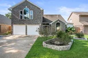 21450 Park Post Ln, Katy, TX 77450 - Photo 2