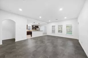 973 Wannan Ln, Conroe, TX 77301 - Photo 8